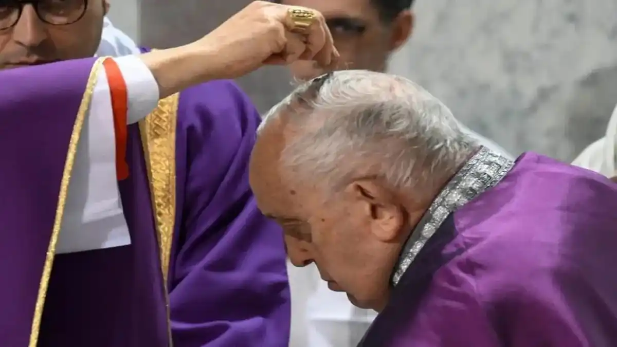 El papa Francisco será sustituido por  un cardenal en la misa de Miércoles de Ceniza: seguirá hospitalizado