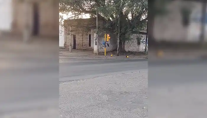 “Así dejaron el semáforo nuevo”