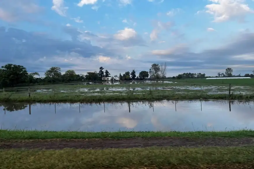 Lluvias extraordinarias frenan la actividad agrícola y encienden alarmas