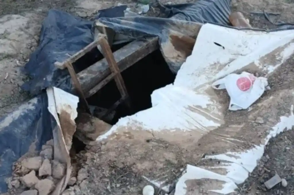 El pozo de un baño en desuso