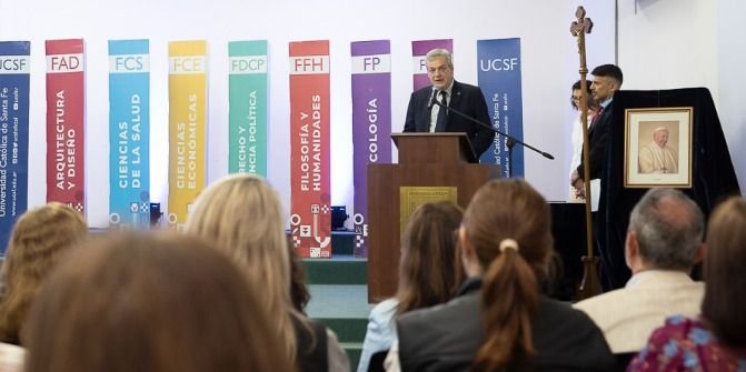 becas UCASF - 2