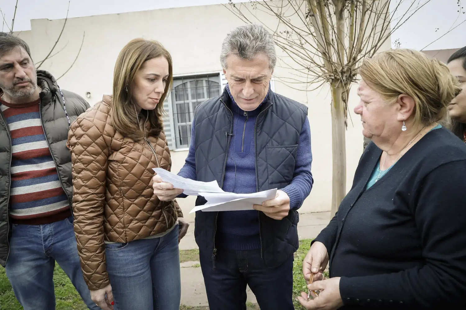 Macri y Vidal encabezaron un timbreo para recuperar terreno tras los casos de corrupción K