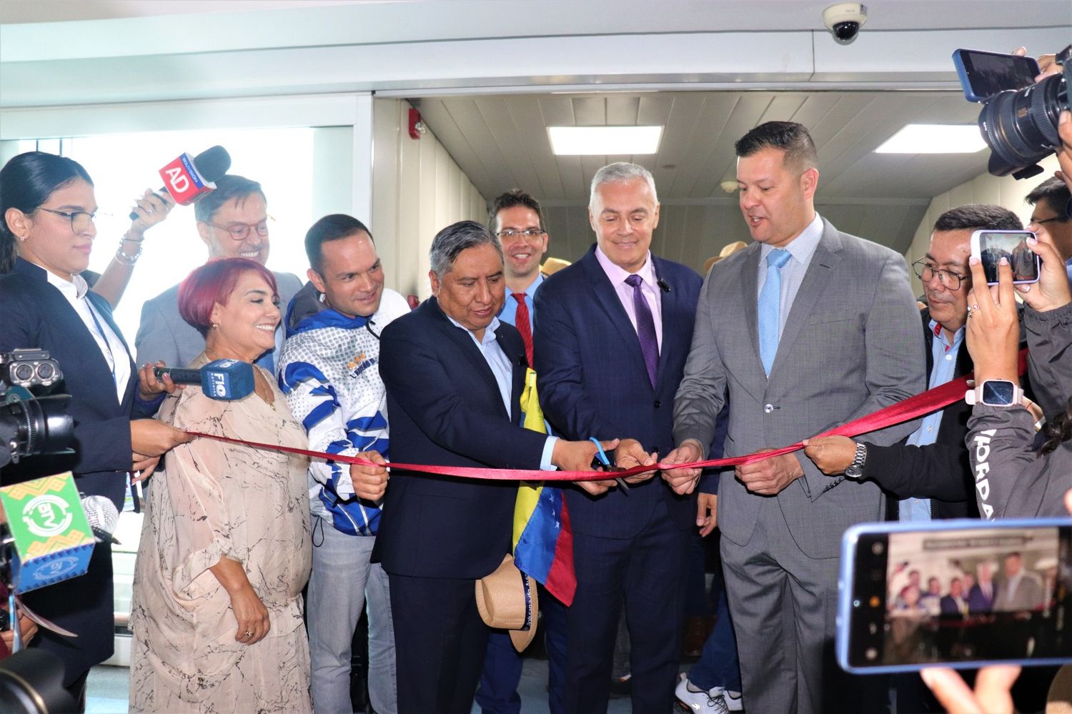 Maiquetia airport strengthens its international connectivity with a new Boliviana de Aviacion service.