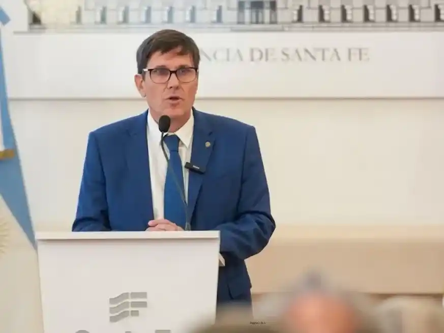 "Esta comunidad nunca va a volver a ser la misma", resumió el ministro de Educación, José Goity.