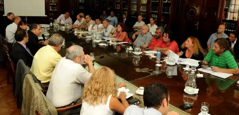 Paritarias 2015: Estatales rechazaron aumento del 25 por ciento