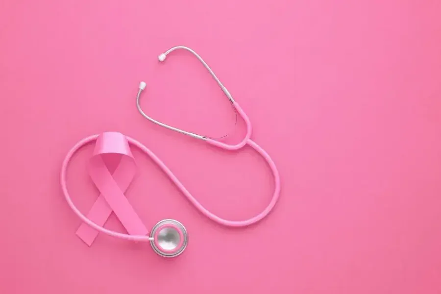 Lanzan la campaña "No te cuides a medias" en el Mes Mundial de Concientización del Cáncer de Mama