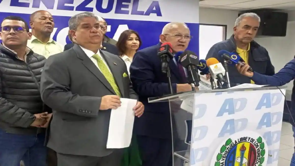 Piden al fiscal Saab que aplique la ley contra «candidatos fascistas» de la oposición