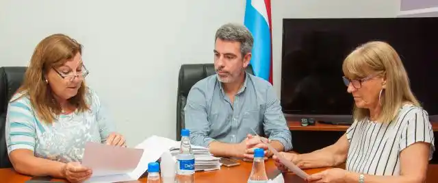 Destacan la inversión vial de la provincia en el acceso a Enrique Carbó

