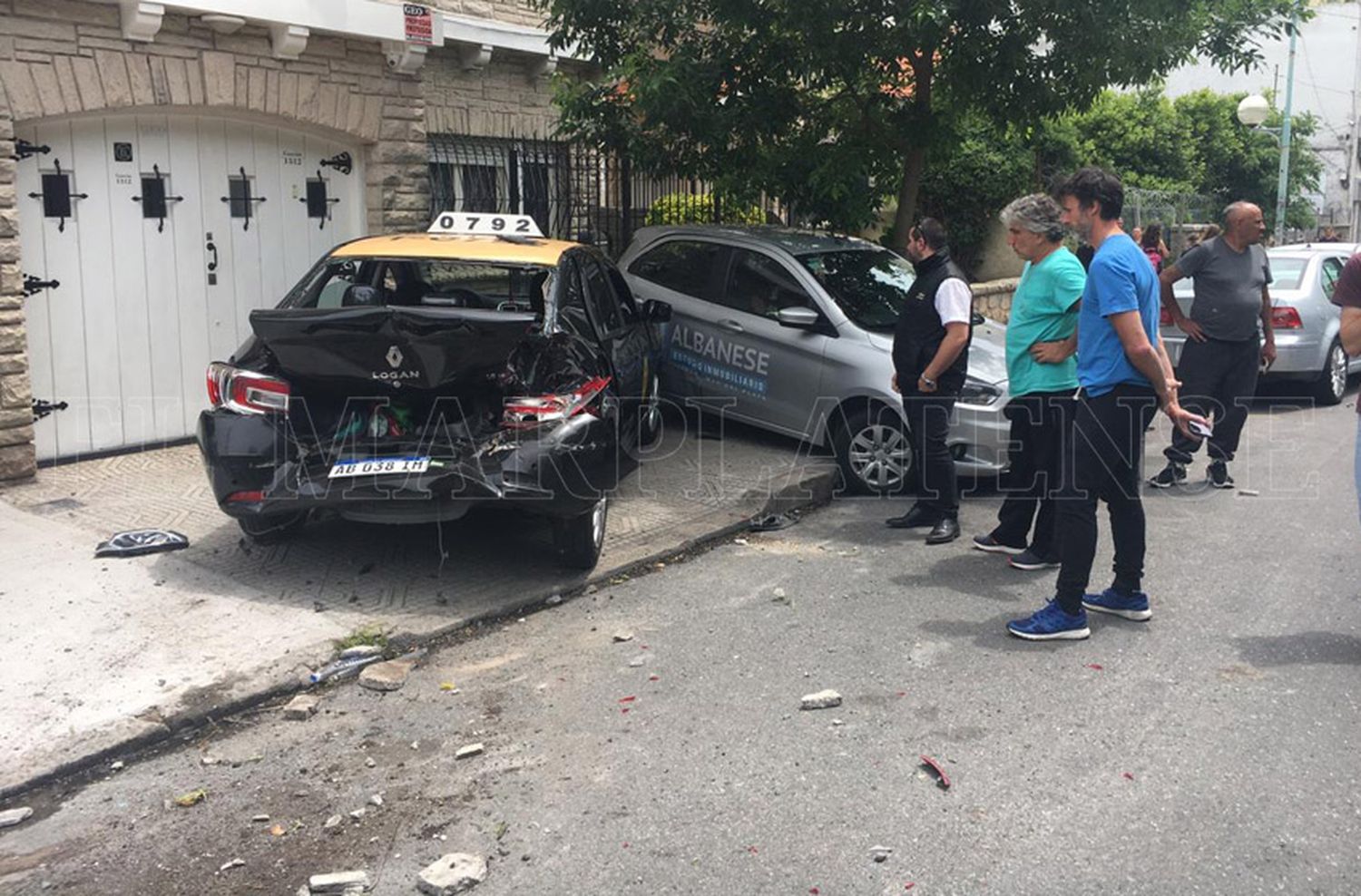 Se quedó sin frenos y produjo un choque en cadena