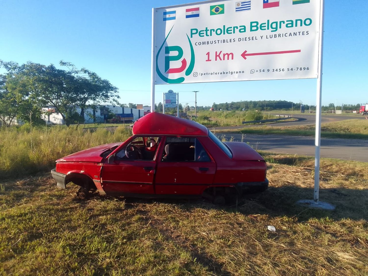 Despiste nocturno en Chajarí: Dejaron un automóvil abandonado 