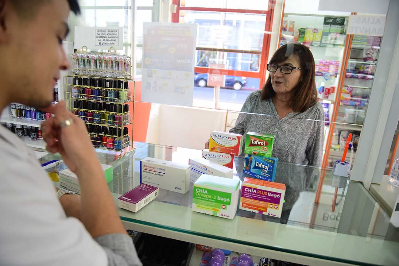 Relevamiento de precios de medicamentos en farmacias de la ciudad de Córdoba.
