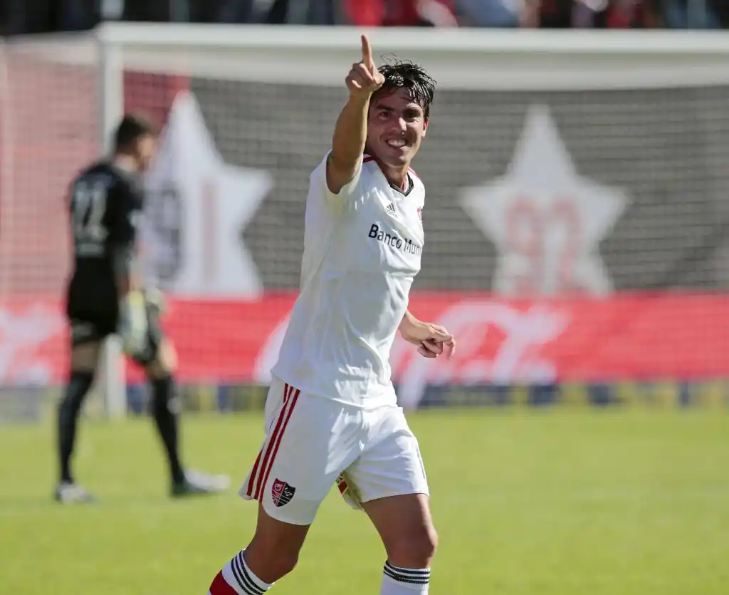 Newell’s renovó el contrato de Formica