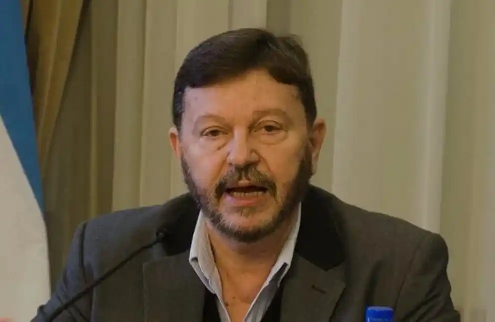 Roberto Schunk advirtió que la economía atraviesa una situación “extremadamente difícil” y alertó sobre una crisis que se profundiza