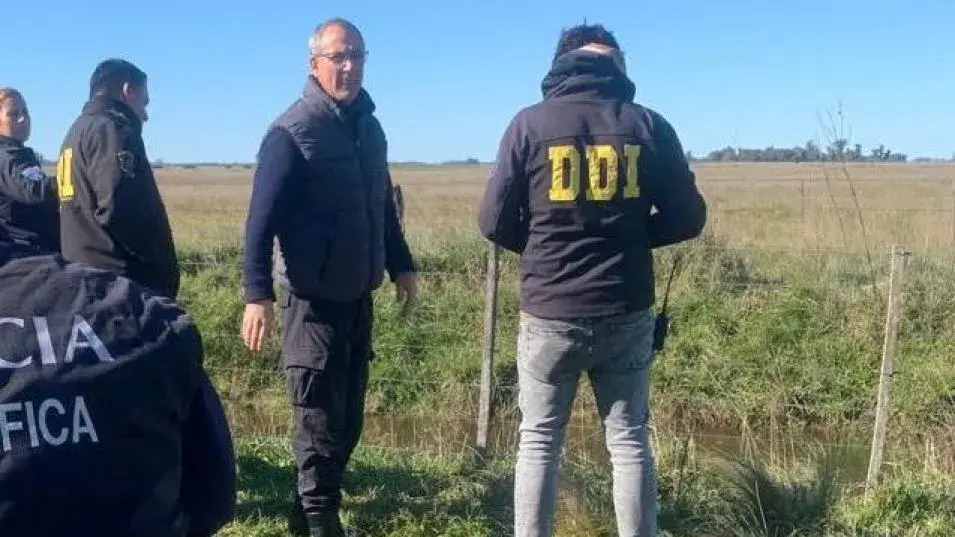 El cadáver de Ester Bogado fue hallado hoy domingo, luego de que se ahogó en la zona rural. FOTO: DDI AZUL/PBA