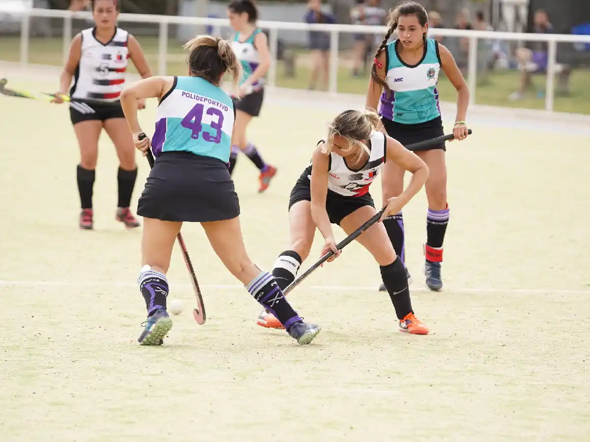 Atrapante definición del torneo local