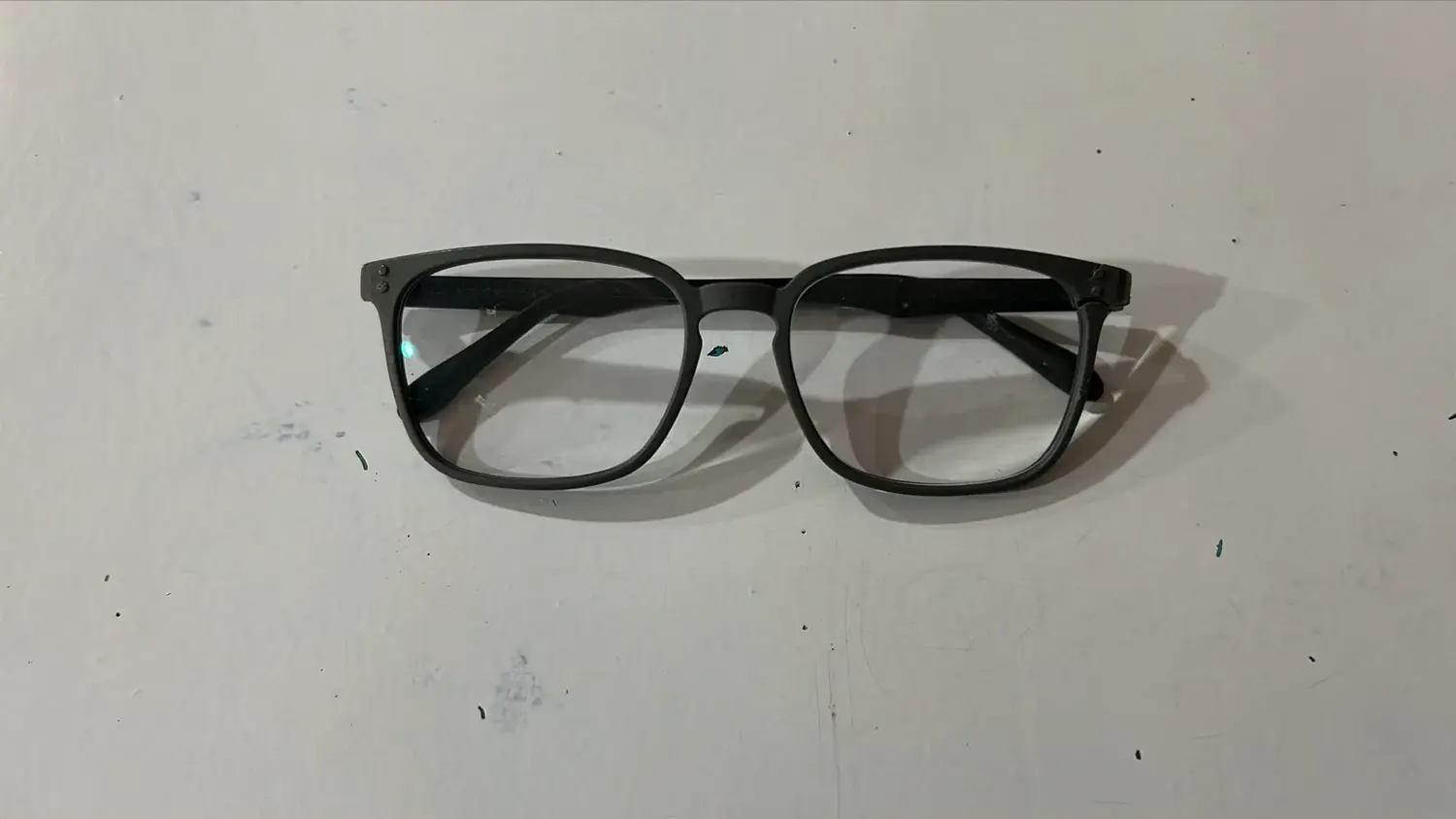 Lentes encontrados en avenida Sarmiento