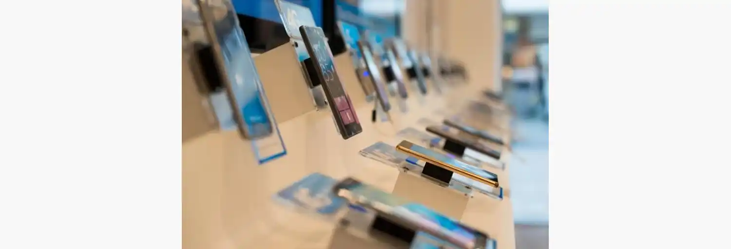 Esperan una rebaja en el precio de los celulares importados con la quita impositiva.