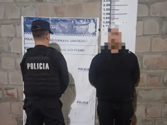 El sujeto fue trasladado a la Comisaría local.