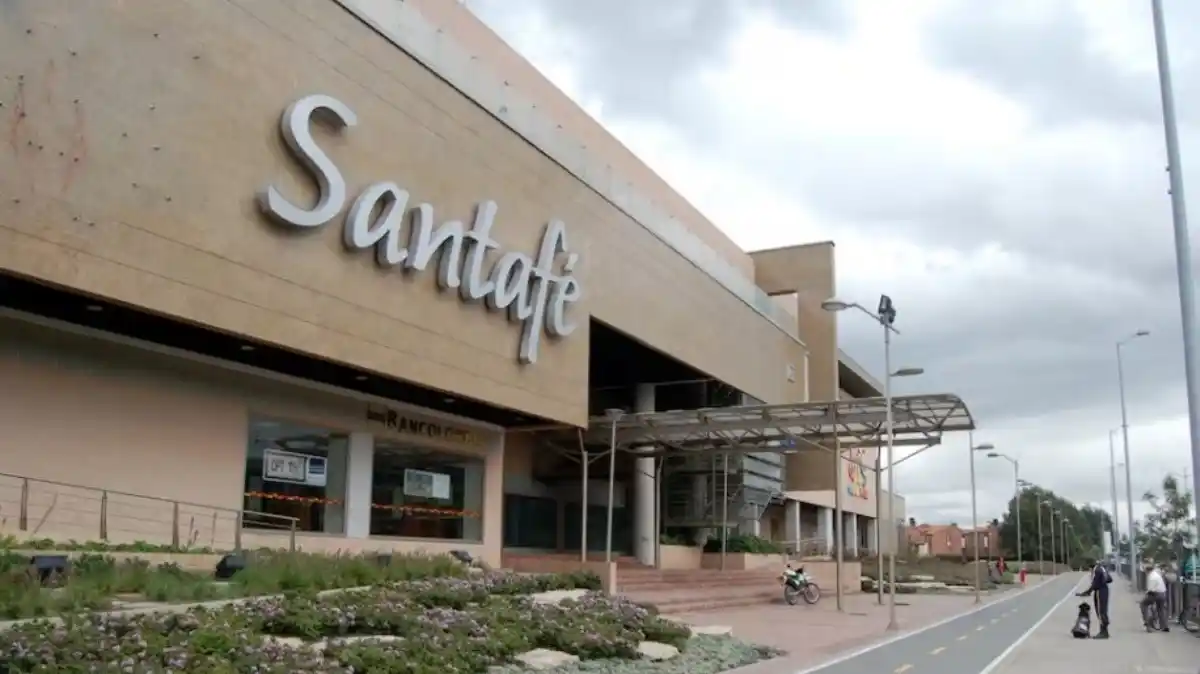 Mujer fue asesinada dentro de un establecimiento de centro comercial en Bogotá