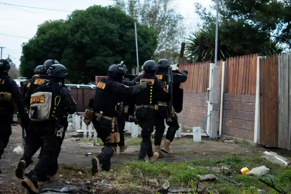 Cae banda que robó este mes tres vehículos en el centro