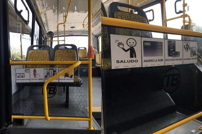 Para concientizar sobre el Autismo, colectivos de Santa Fe incorporan pictogramas en su interior