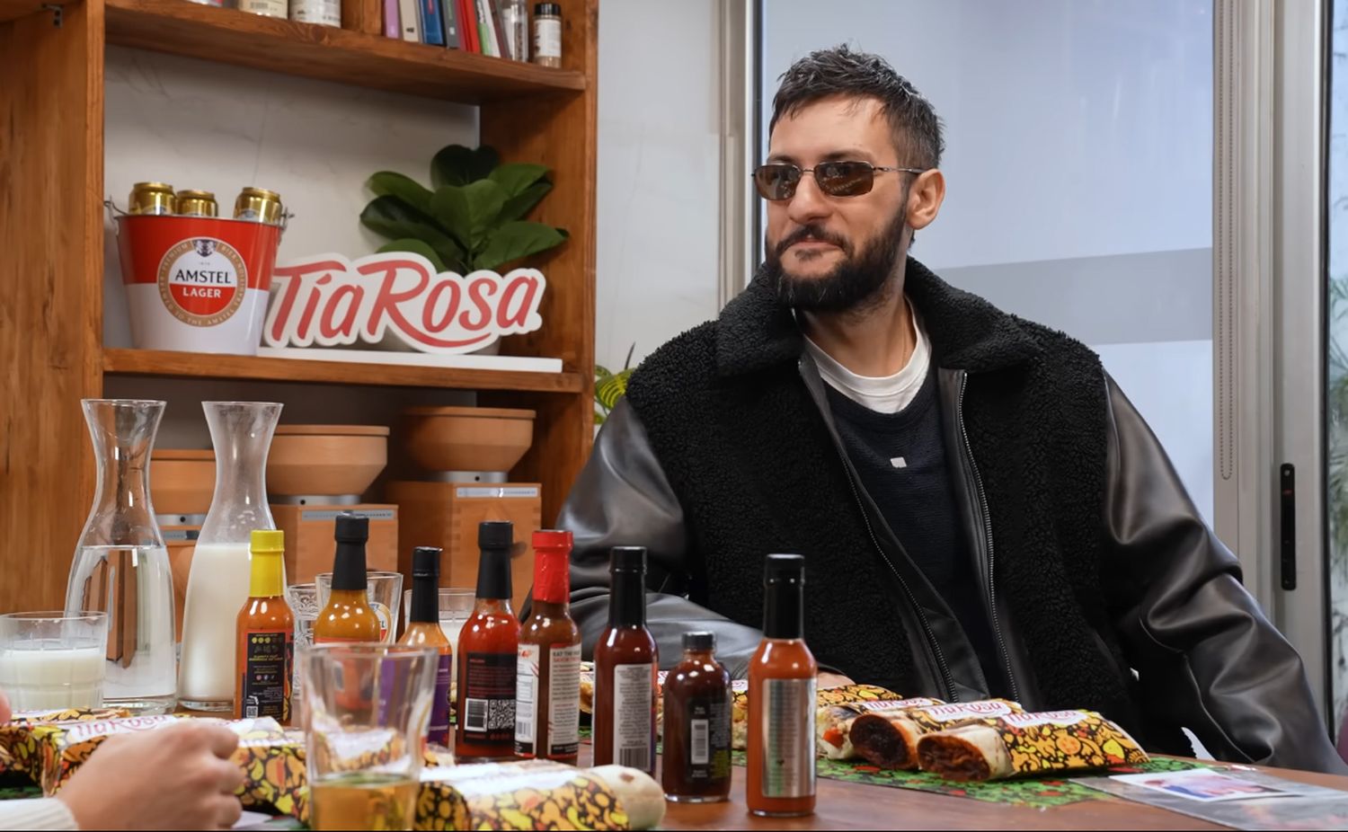Big One en “Terapia Picante”: entre salsas picantes, experiencias cercanas a la muerte y un bisabuelo fan de los aliens