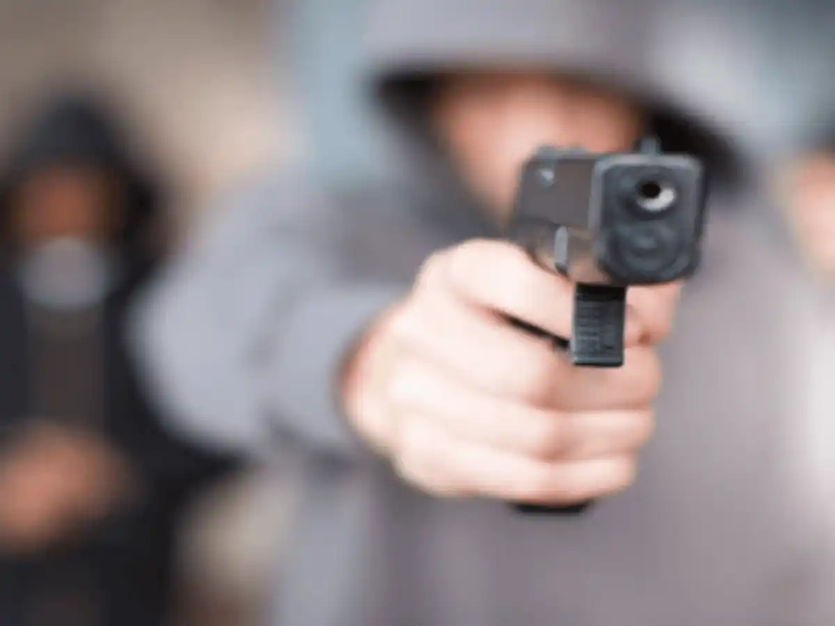 Le robaron la moto a mano armada y ofrece recompensa