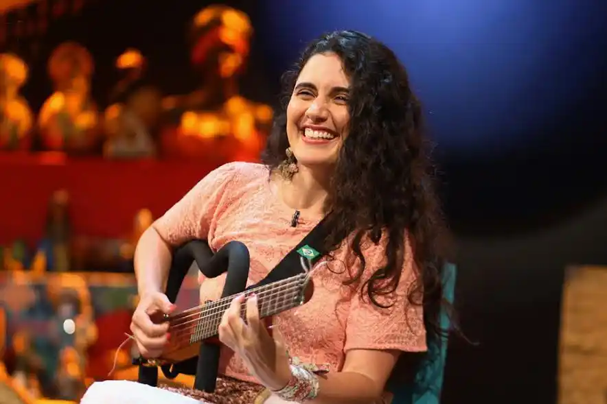 Ana Paula Da Silva llega desde Brasil con su “Raíz forte”