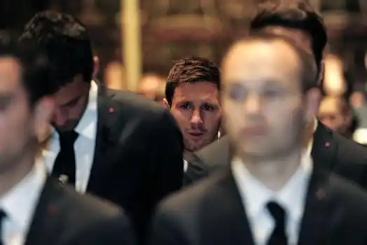 En medio de las lárgimas, Messi y el Barcelona despidieron a Vilanova 