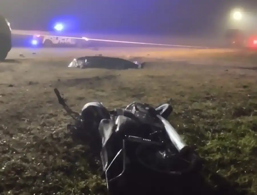 La moto en la que se movilizaba el joven oriundo de Wheelwright.