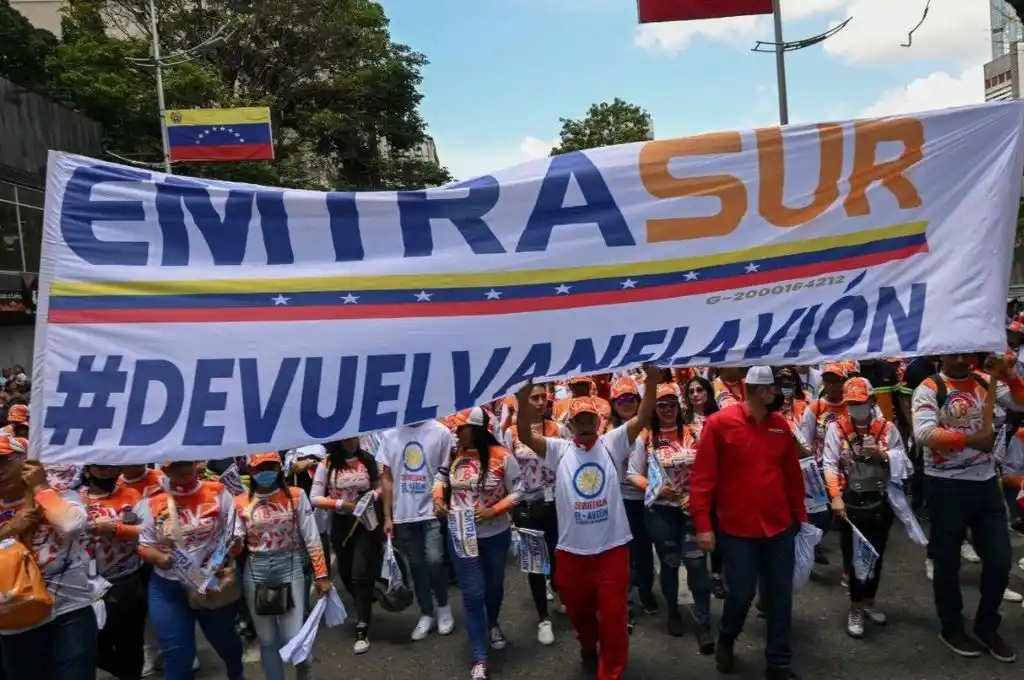 Nicolás Maduro busca recuperar el avión venezolano retenido en Ezeiza