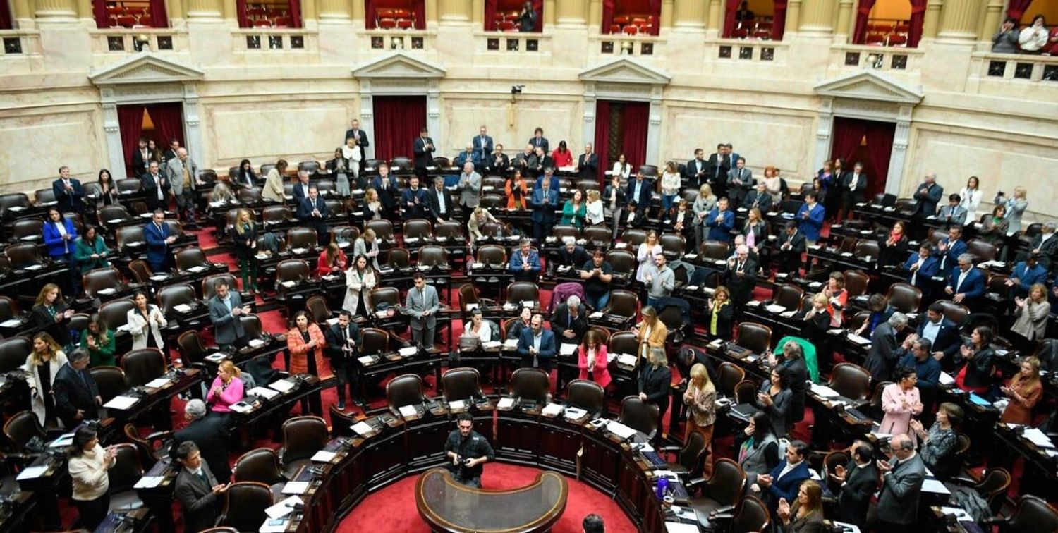 Un cierre de listas en Santa Fe atado a cómo se definan las fórmulas en Buenos Aires