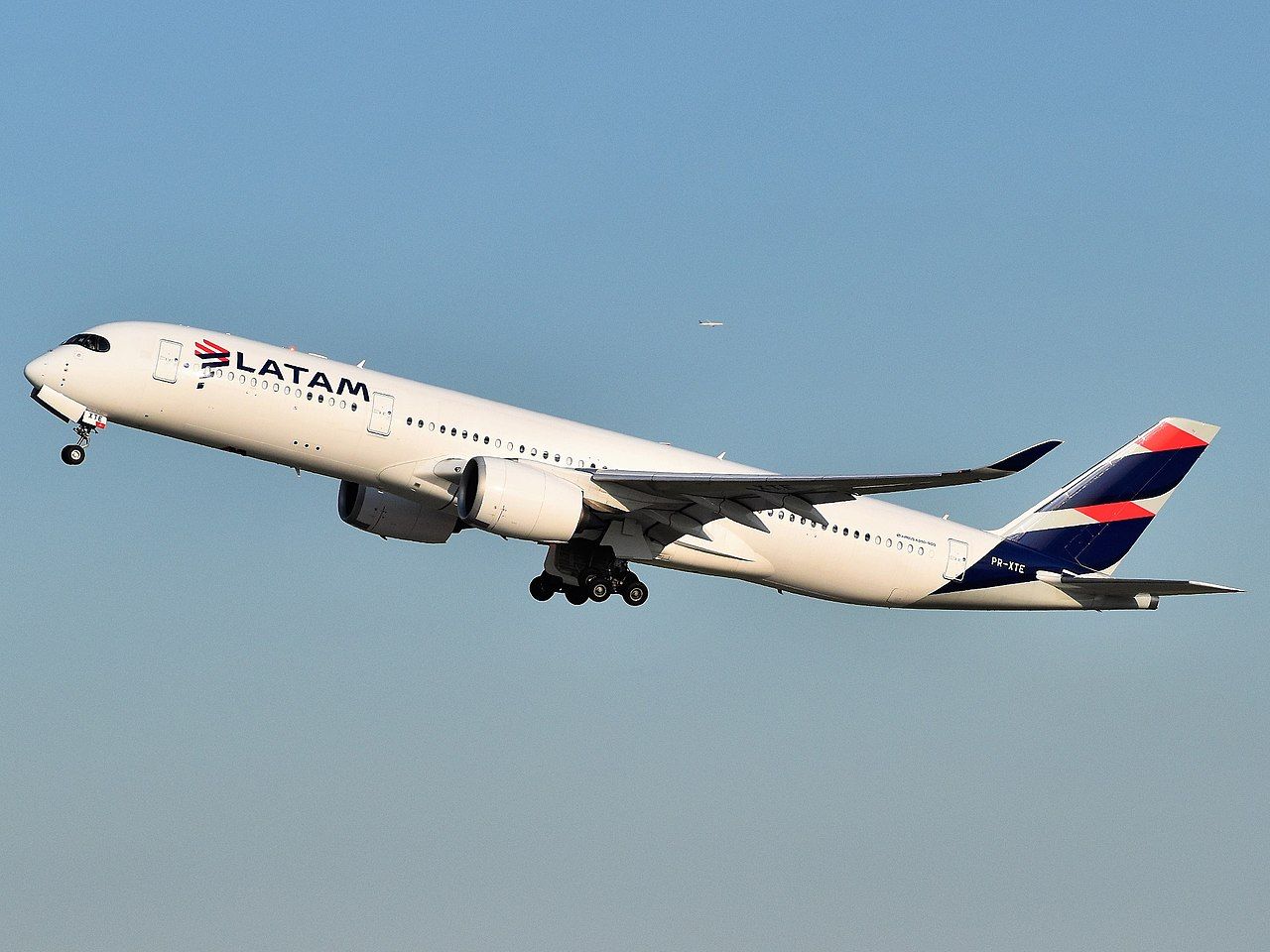 Delta Airlines recibió un Airbus A350-900 ex LATAM, y no sería el único