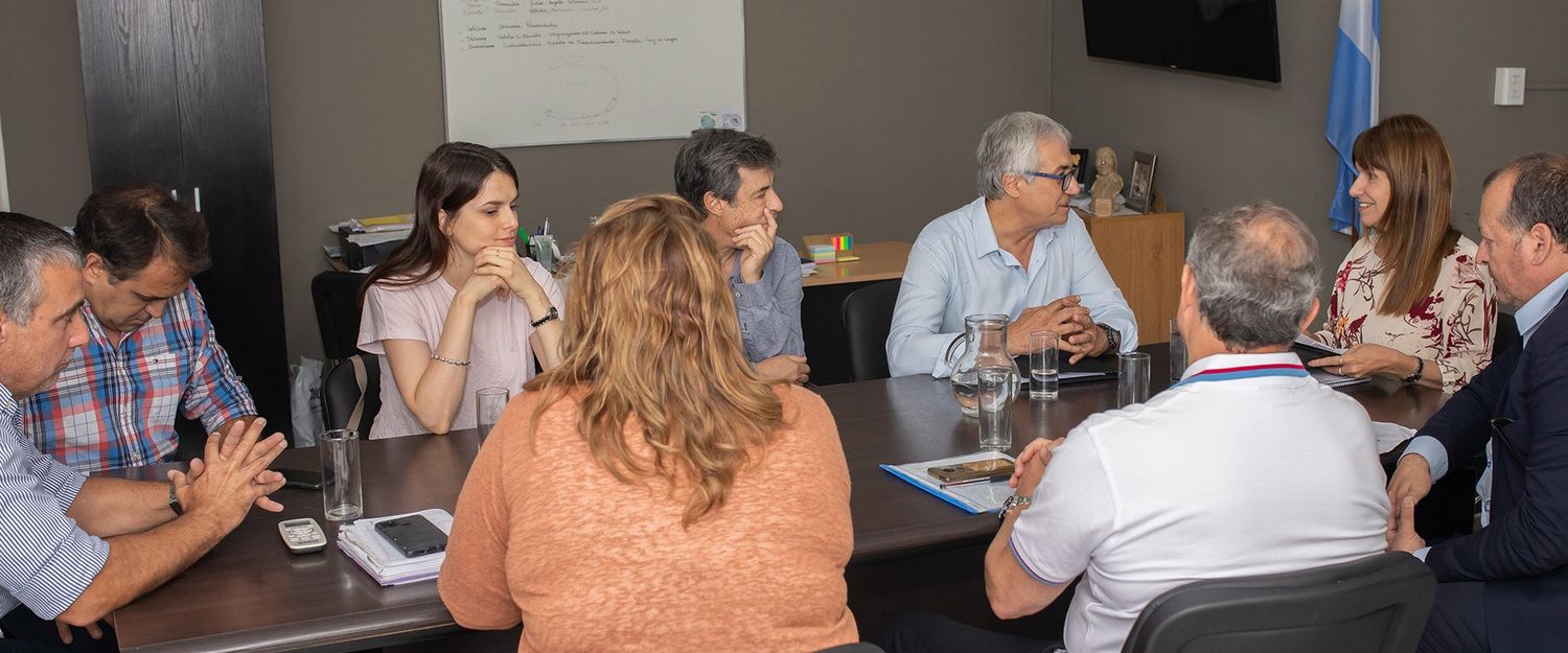 La ministra de Salud se reunió con autoridades del Colegio de Odontólogos de Entre Ríos