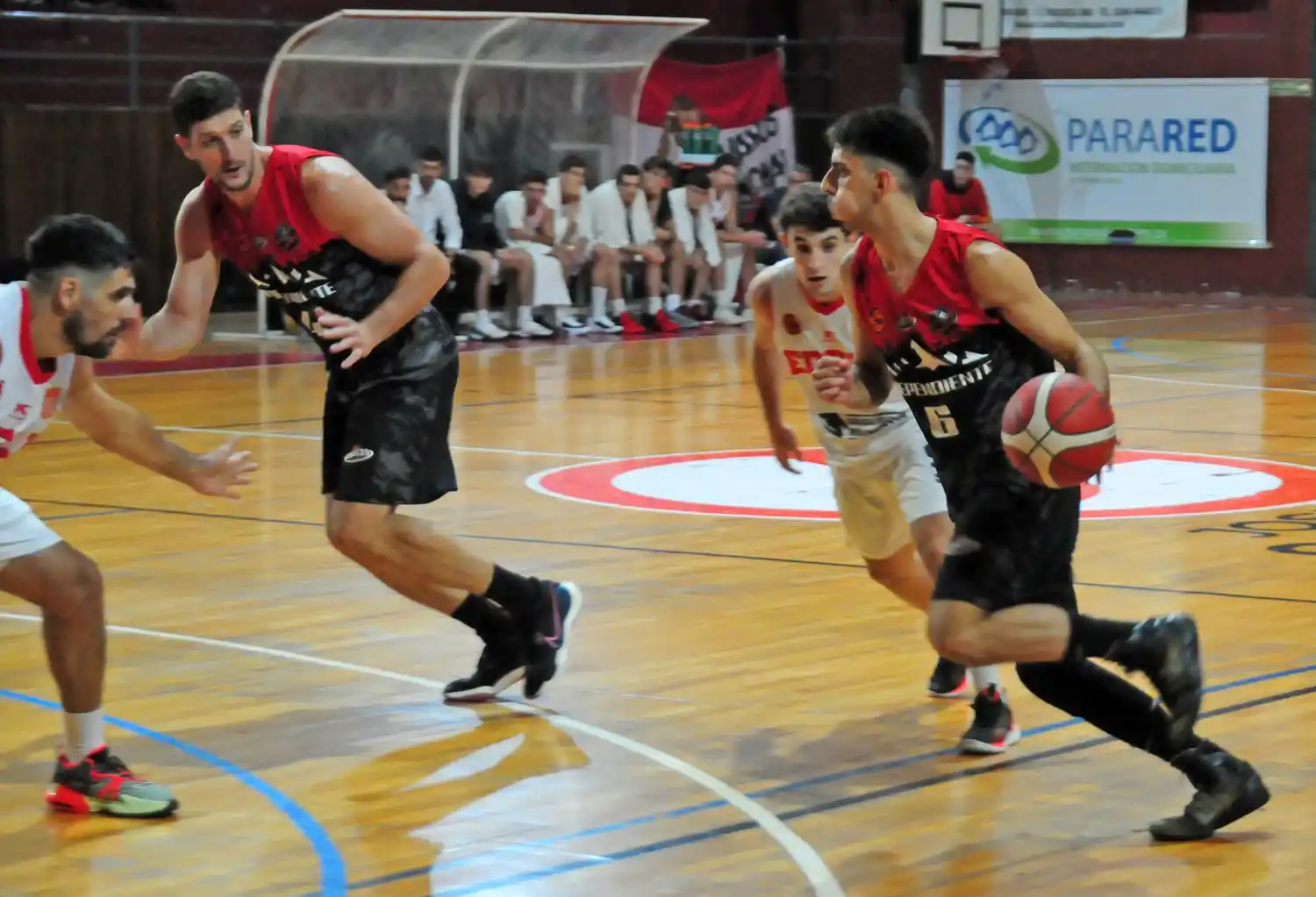 Independiente pagó caro sus altibajos ante Estudiantes