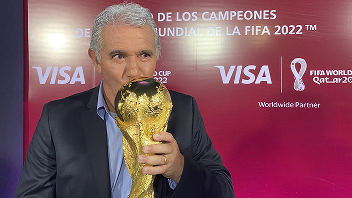 La Copa del Mundo llegó a Argentina. Burruchaga el anfitrión