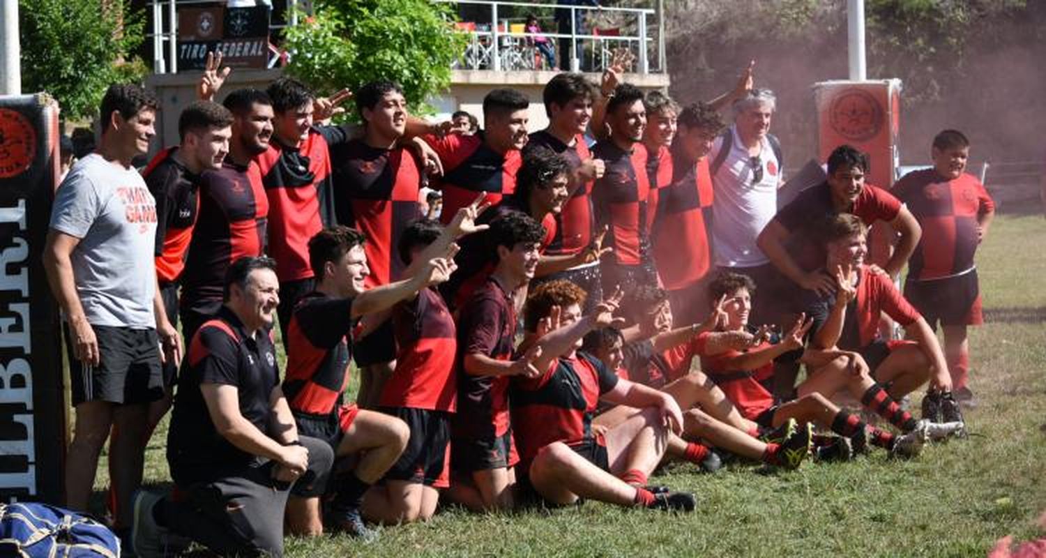 Con bengalas y champagne, Tiro Federal festejó un tricampeonato en la URBA por la M17