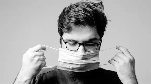 “Frankenstein”, la nueva variante del covid se expande: su principal síntoma