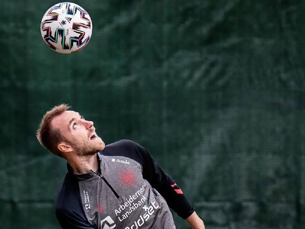 "Estuve cinco minutos muerto", afirmó Eriksen