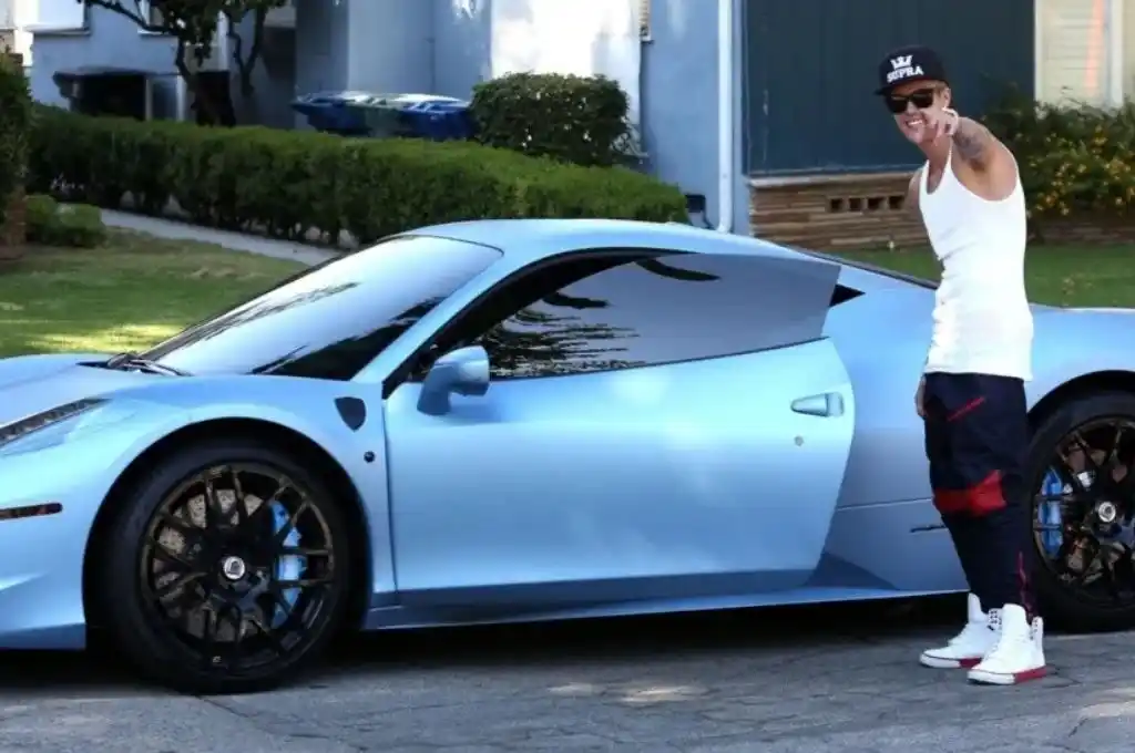Ferrari castiga a Justin Bieber y no le venderá más autos