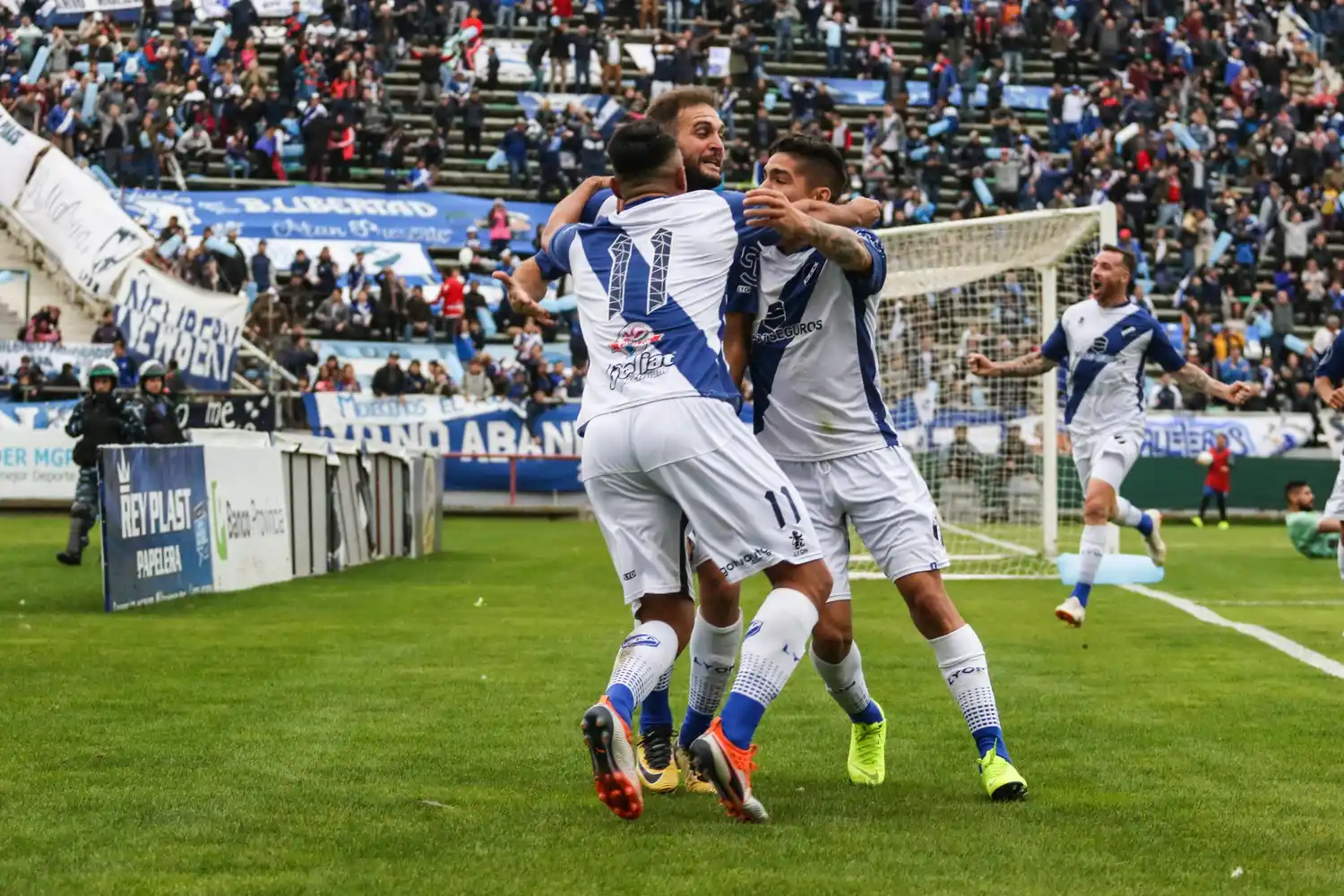 Alvarado, a lo candidato