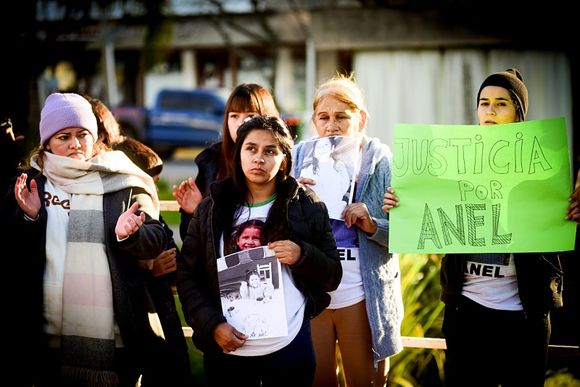 "Mi hija no murió, la dejaron morir": una madre denuncia negligencia tras la muerte de su hija de 4 años en Pinamar
