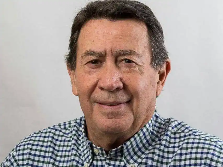 Augusto Alasino criticó la gestión de Frigerio y analizó el panorama político nacional y provincial