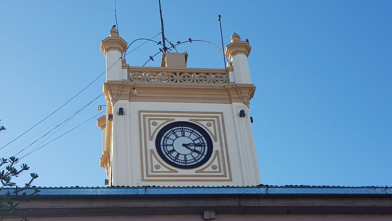 ¿Qué pasa con el reloj del Municipio?