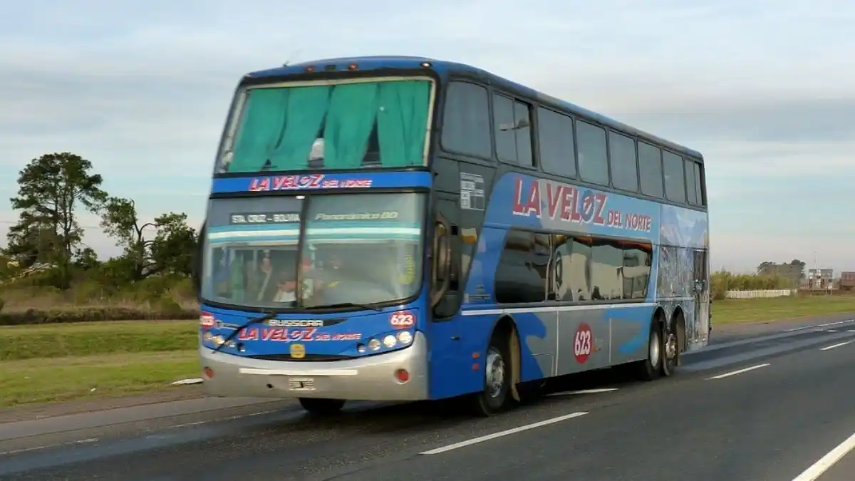 Paro general de choferes de larga distancia por 72 horas