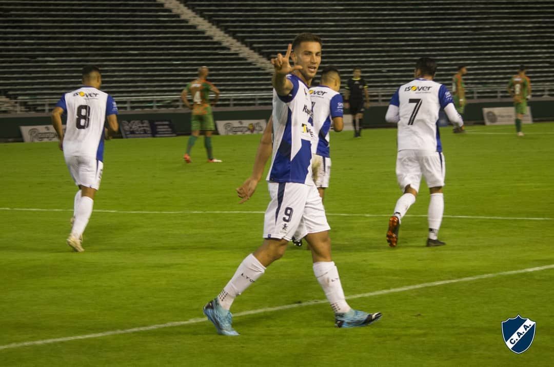 Robertino Giacomini se va a préstamo a Sacachispas