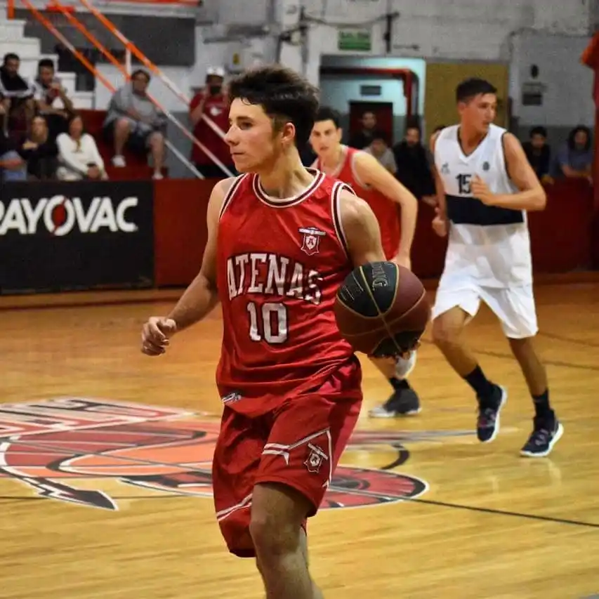 Atenas se impuso con Zulberti y Yarza