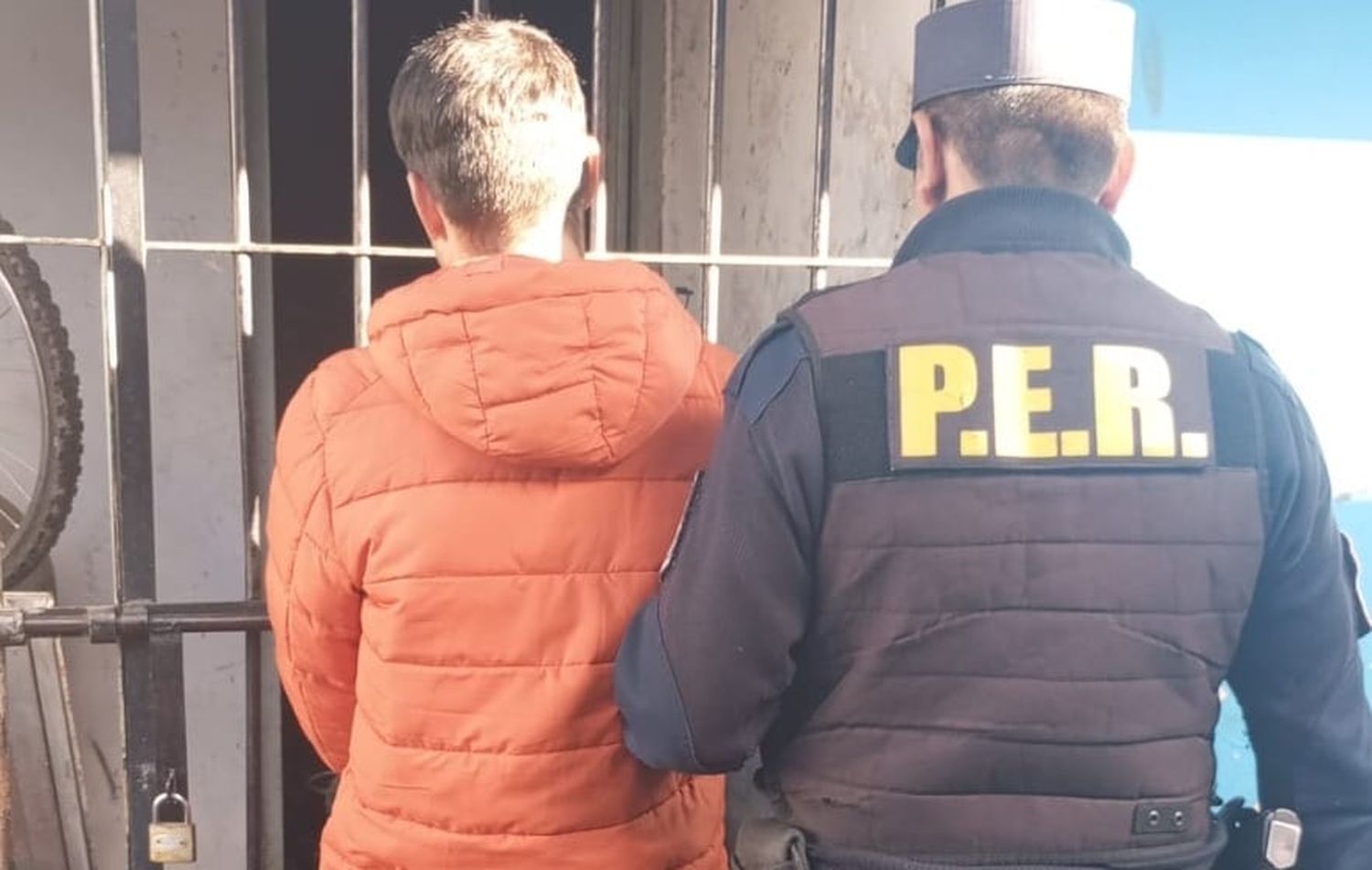 Arrestado por tras intentar ingresar por la fuerza al domicilio de su ex pareja