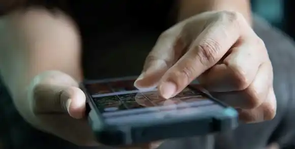 Justicia confirma congelamiento de cuentas millonarias en investigación por juego clandestino online