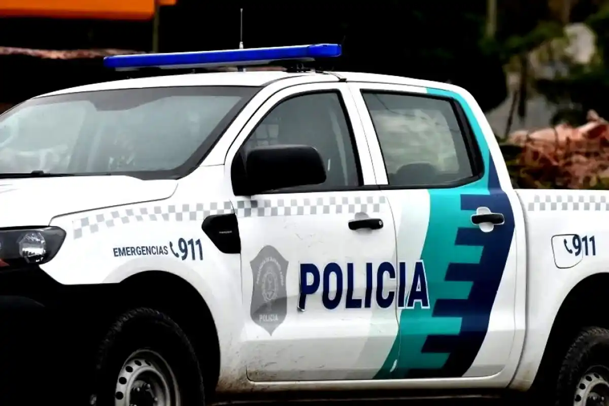Masculino amenazó con arma blanca a propietaria de una vivienda en calle Solís y Alberti